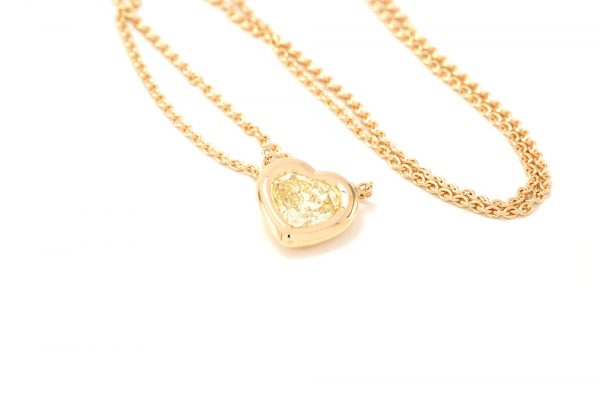 Pendentif Love - Or Jaune et Diamant Jaune 4