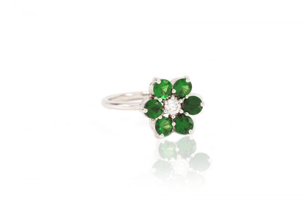 Bague Lucky Charm, Tsavorites et diamant sur or blanc 1