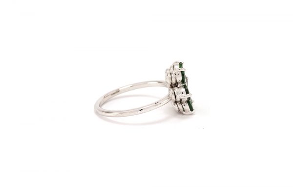 Bague Lucky Charm, Tsavorites et diamant sur or blanc 2
