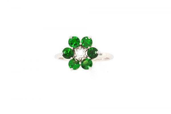 Bague Lucky Charm, Tsavorites et diamant sur or blanc 5