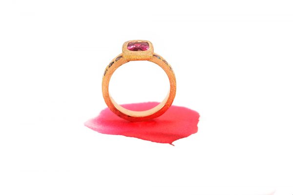 Bague Pink Perfume, Or, Spinelle et Alexandrites 8