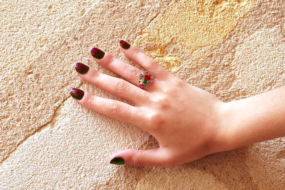 Bague Jungle, or rouge et pierres précieuses 10