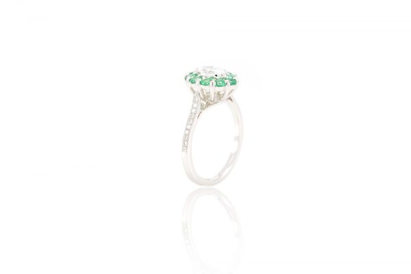Bague Céleste, or blanc diamants et émeraude 4
