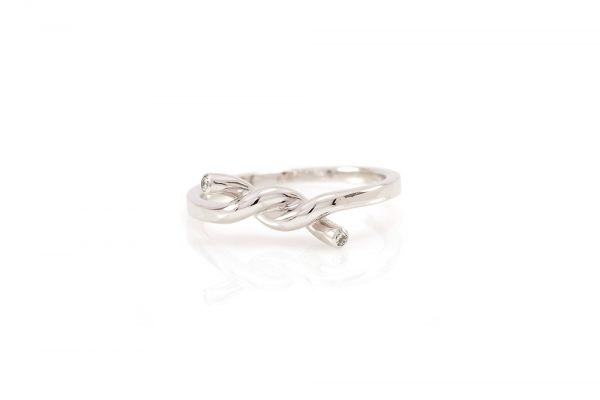 Alliance Enlacée, or blanc et diamants 2