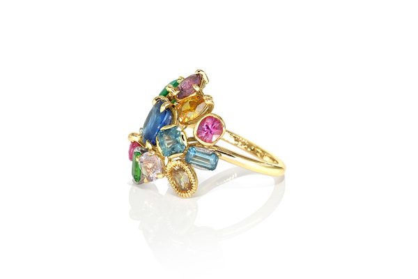 pierres précieuses, saphir, diamant de couleur, or jaune, grenat, emeraude 7
