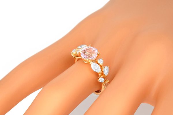 or rose, saphir et diamants