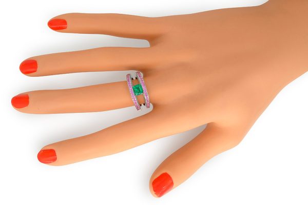 or blanc, emeraude, saphirs rose et diamants 2