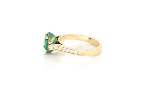 bague ma perle en or jaune, perle, émeraude et diamants 5