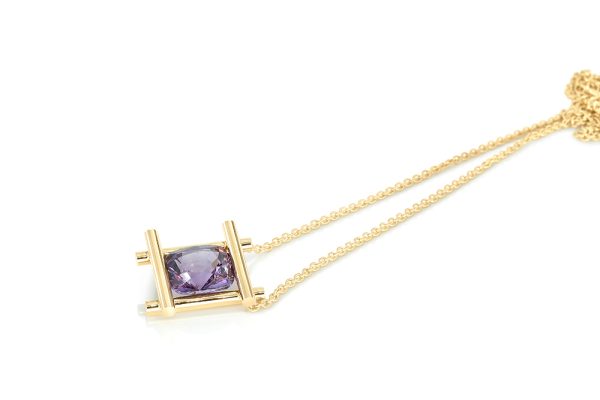Bird Cage, or jaune et spinelle 6