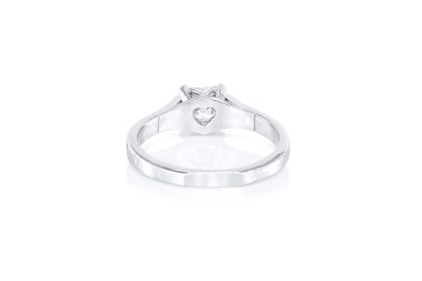 solitaire destin, en or blanc 18k, serti de saphirs et d'un diamant 3