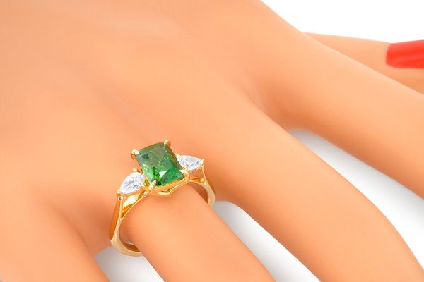 Or jaune 18K, diamants poire et grenat tsavorite 1