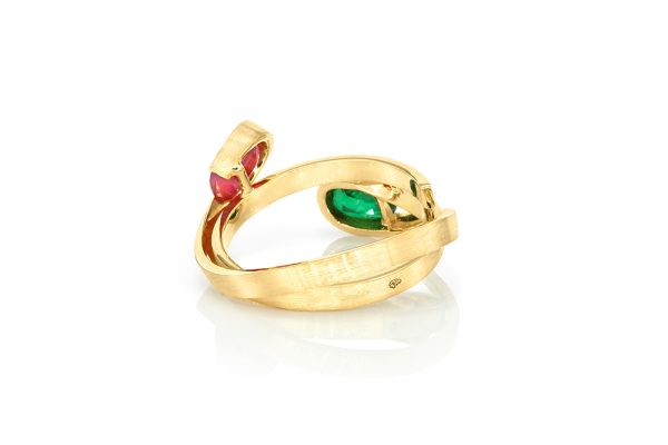 Or jaune 18K, ruban, rubis et émeraude 5