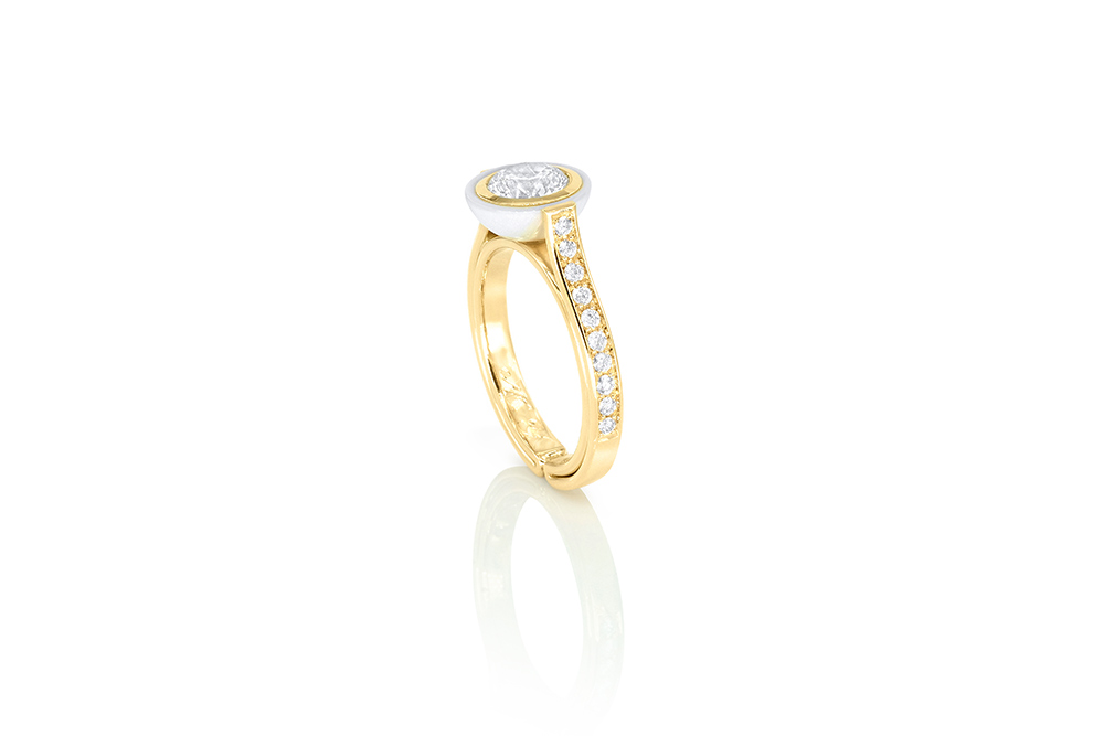 Or jaune 18k, perle blanche et diamants 3