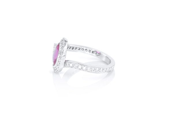 bague enlacement, saphir rose, diamants et or blanc 5