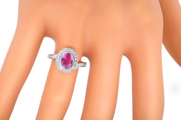 bague enlacement, saphir rose, diamants et or blanc 1