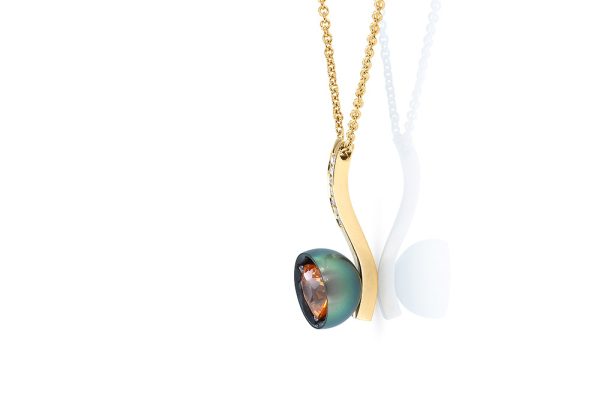 pendentif coeur de grenat spéssartite 1