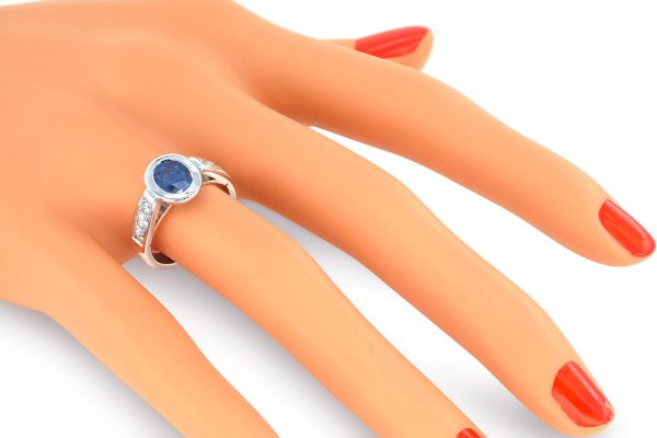 Or blanc, diamants et saphir 5