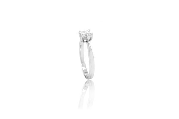 Diamant Princesse et or blanc 4