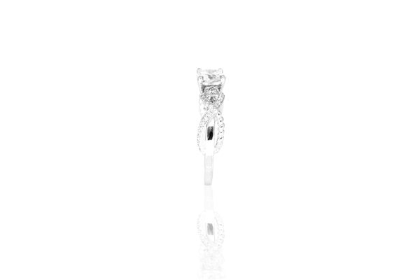 or blanc 18k, diamant et tresse en or 1
