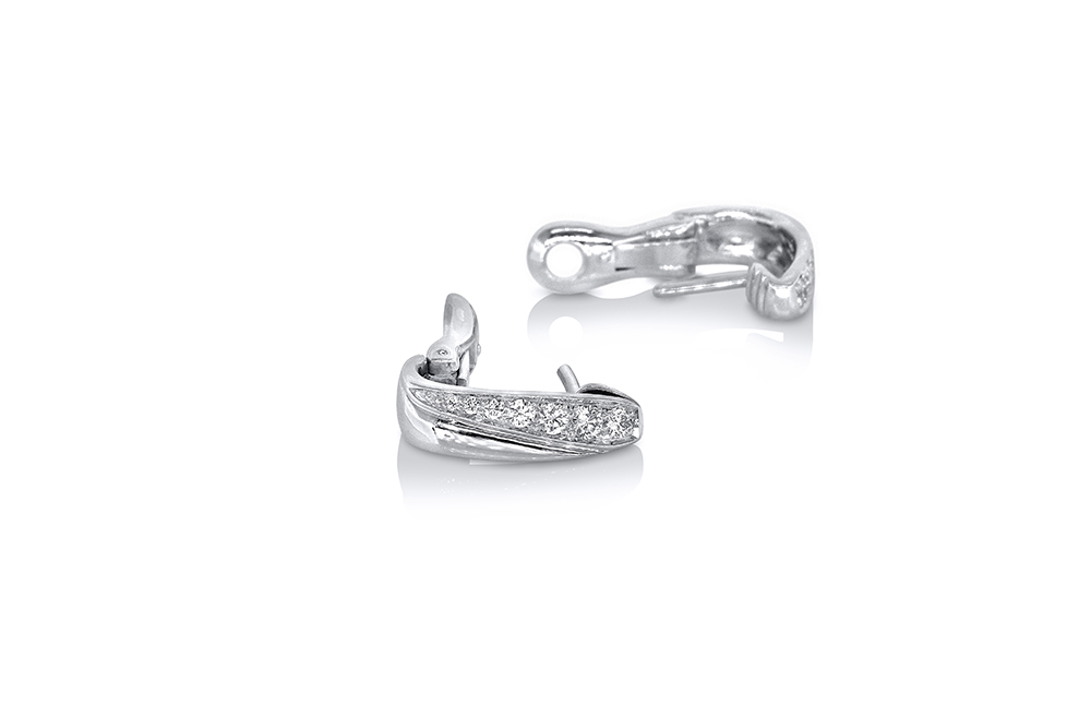 Boucles d'oreilles or blanc 18k et diamants 5