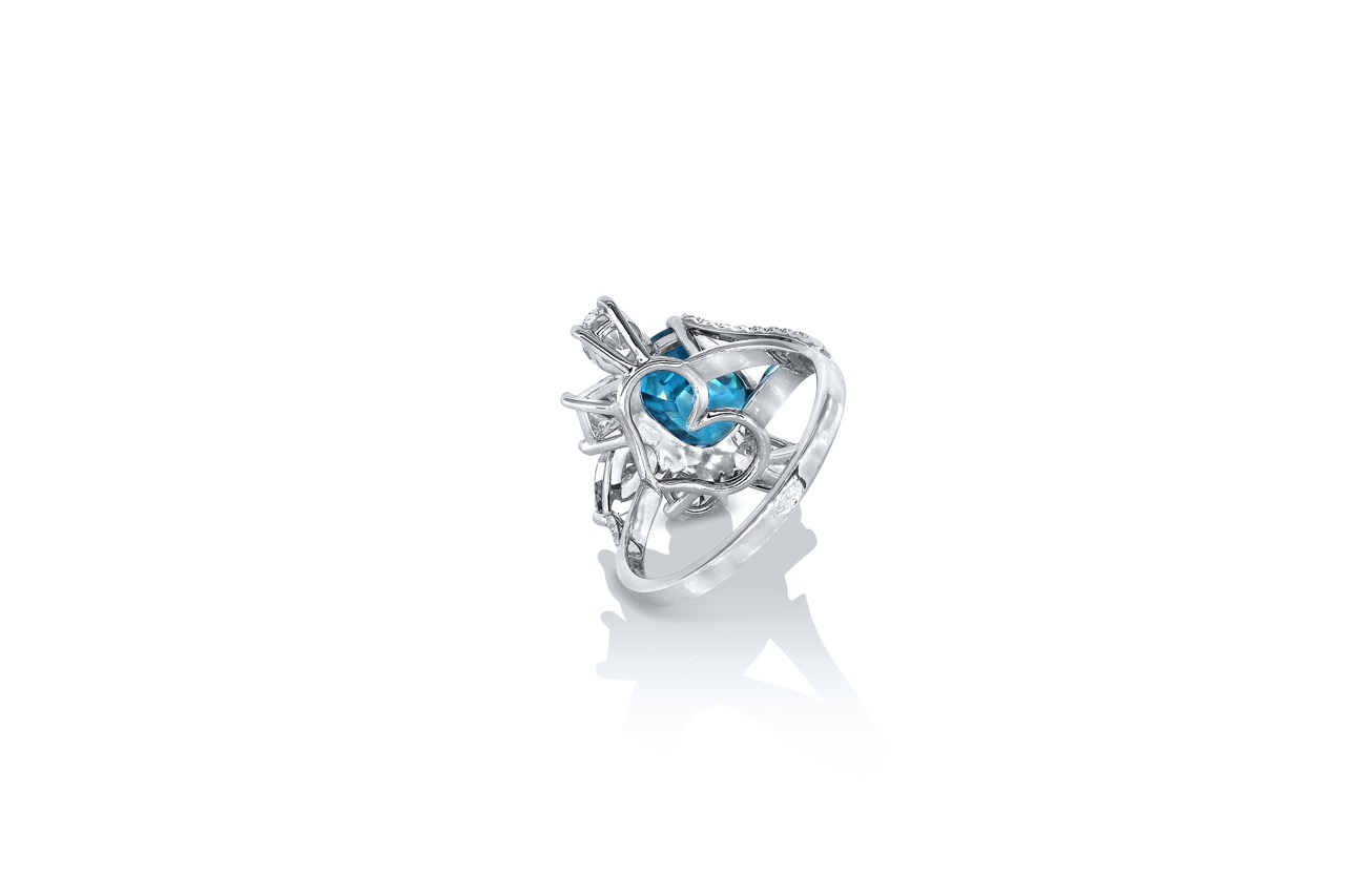 Bague Mama Qusha, Diamant zircon et or 2